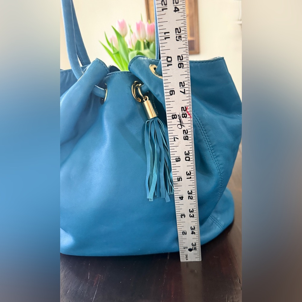 Michael Kors EUC Turquoise Frankie
Pebbled Leather Drawstring
Shoulder Bag - Picture 11 of 13